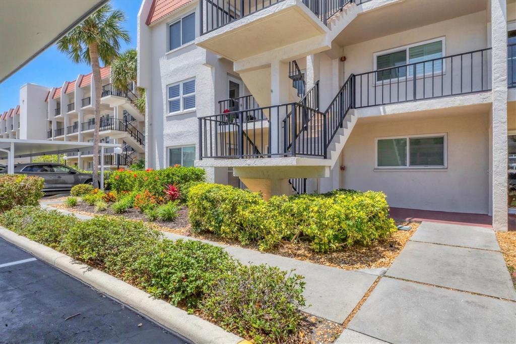 210 Santa Maria Street, Unit 244 Venice, FL 34285 - Photo 6 of 80