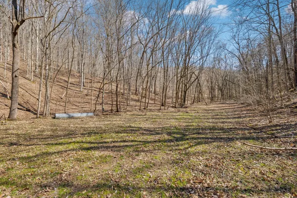 $799,900 | 6528 Neeley Creek Road, Celina, TN 38551