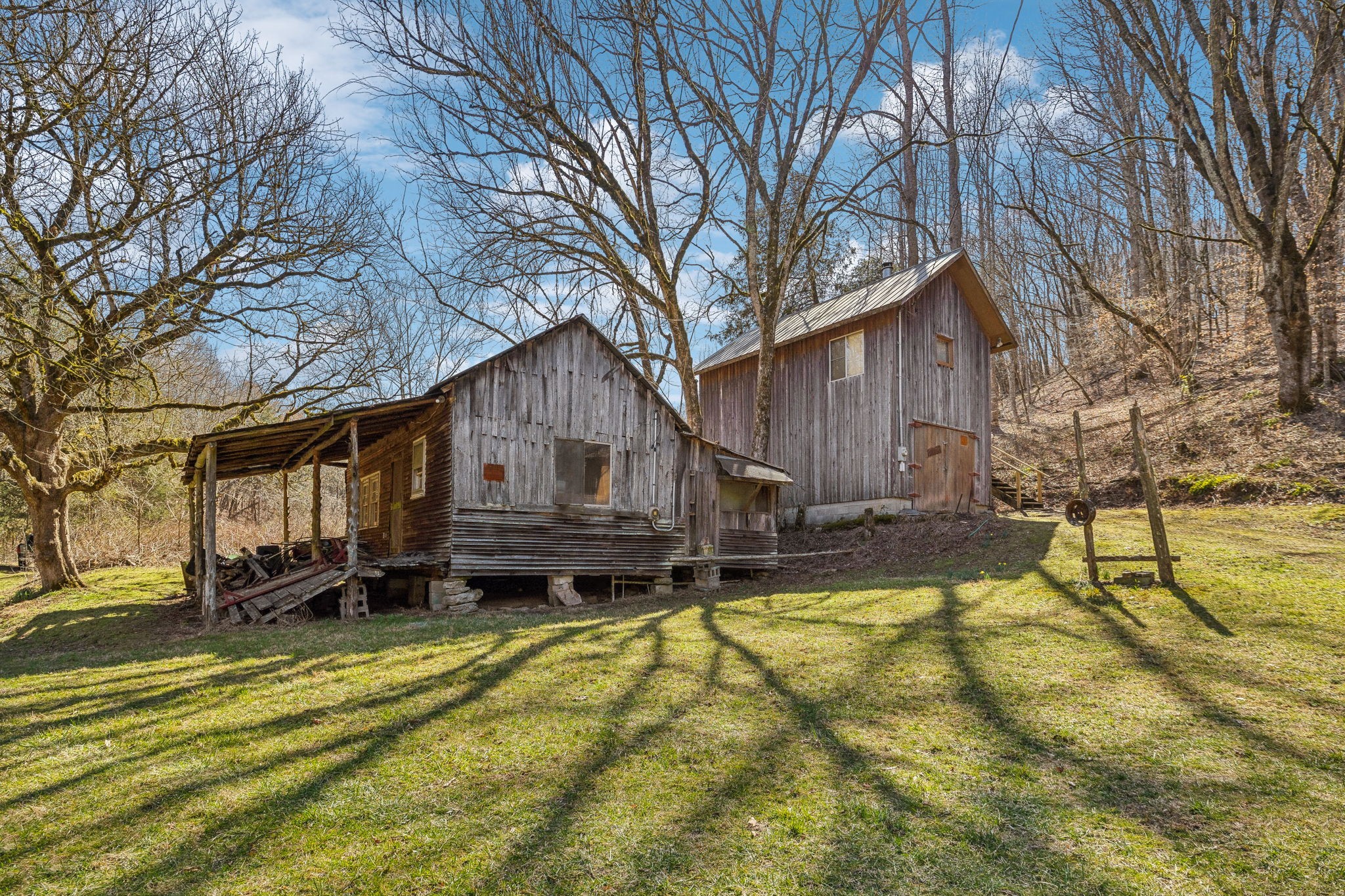 6528 Neeley Creek Road Celina, TN 38551 - Photo 3 of 61