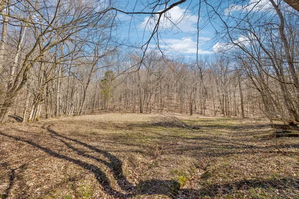 $799,900 | 6528 Neeley Creek Road, Celina, TN 38551