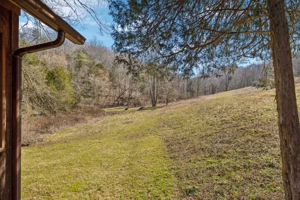 $799,900 | 6528 Neeley Creek Road, Celina, TN 38551