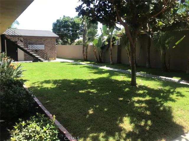 $1,895 | 12437 Harris Avenue, Unit K, Lynwood, CA 90262