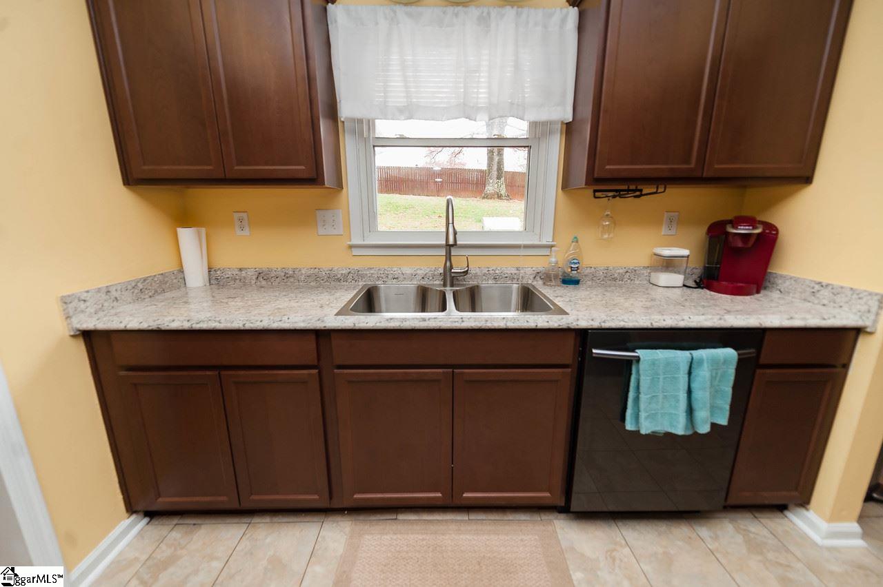 103 Gower Road Spartanburg, SC 29303 - Photo 15 of 28 Gallery Image 15