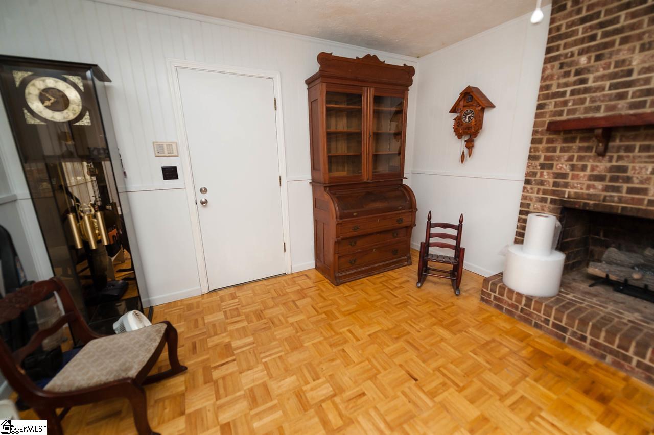103 Gower Road Spartanburg, SC 29303 - Photo 17 of 28 Gallery Image 17