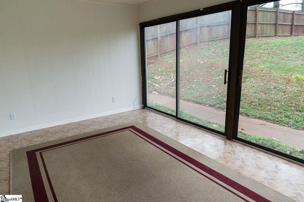 103 Gower Road Spartanburg, SC 29303 - Photo 3 of 28 Gallery Image 3