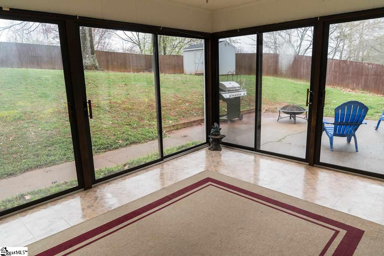 103 Gower Road Spartanburg, SC 29303 - Photo 4 of 28 Gallery Image 4
