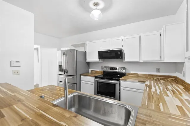 $215,000 | 2416 Country Hollow Lane, Garland, TX 75040