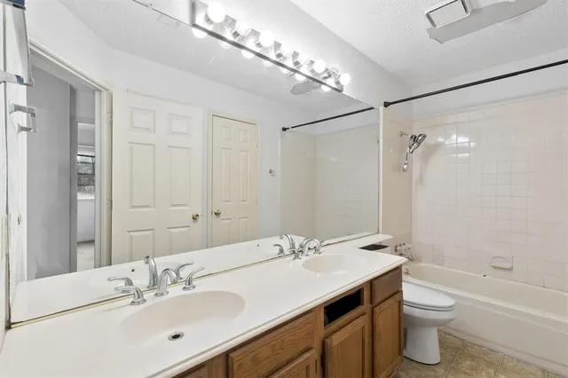 $215,000 | 2416 Country Hollow Lane, Garland, TX 75040