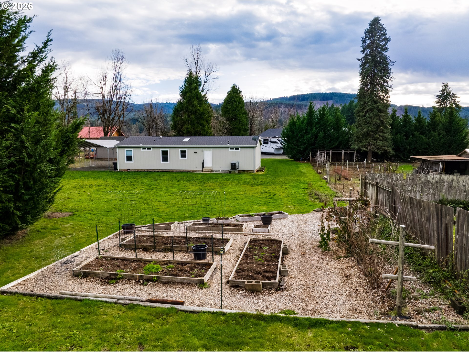 39464 Walterville Lane Springfield, OR 97478 - Photo 40 of 47 2nd Residence