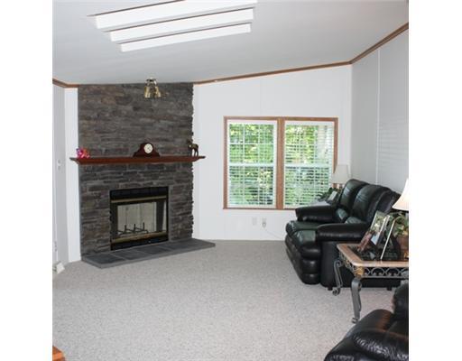 307 Highway 202 Greene, ME 04236 - Photo 15 of 24 Living Room.