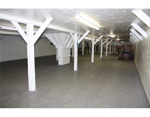 307 Highway 202 Greene, ME 04236 - Photo 6 of 24 Interior Space/Layout.