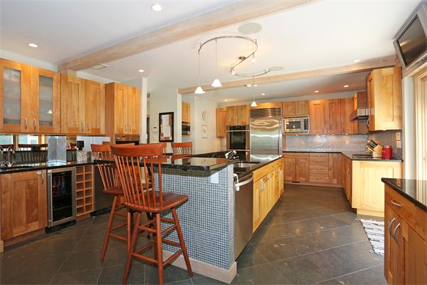 12 Hawk Hill Road Lincoln, MA 01773 - Photo 10 of 24