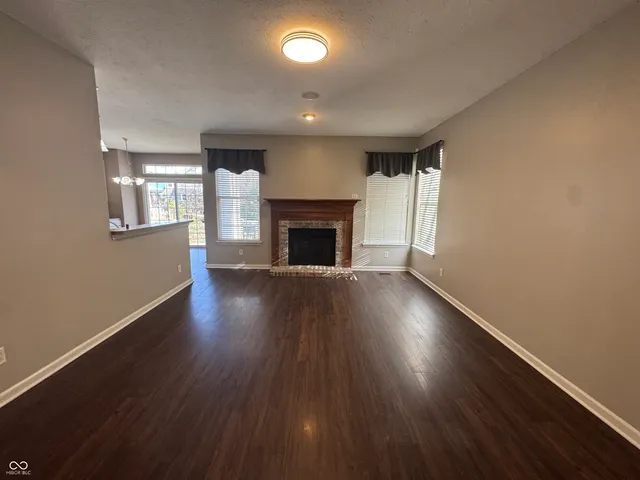 $2,450 | 7435 Sycamore Run Drive, Indianapolis, IN 46237