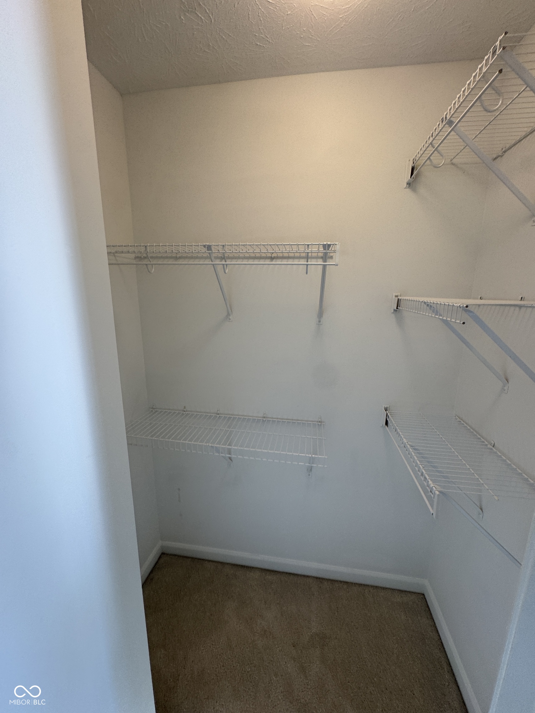 7435 Sycamore Run Drive Indianapolis, IN 46237 - Photo 26 of 38