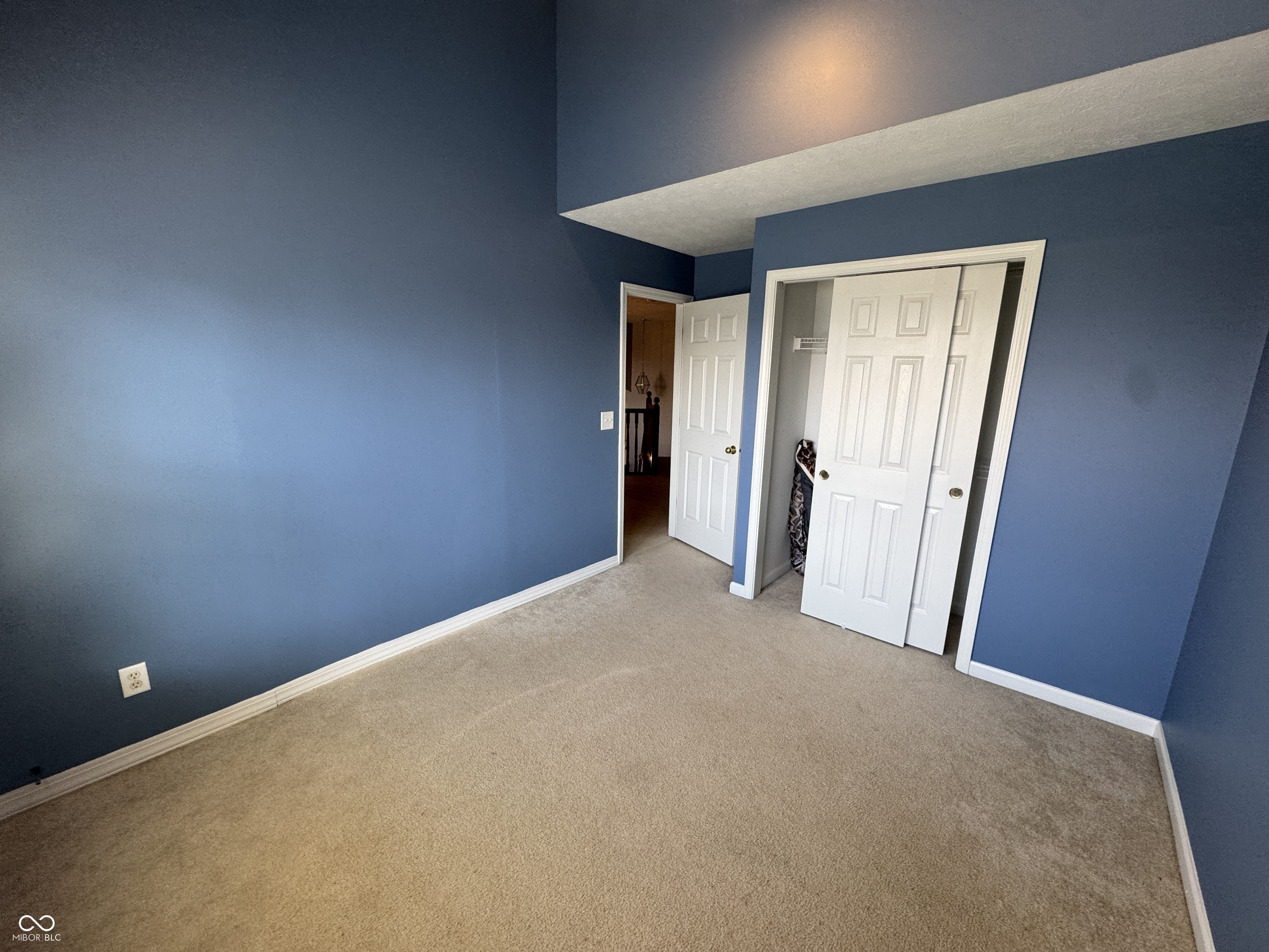 7435 Sycamore Run Drive Indianapolis, IN 46237 - Photo 32 of 38