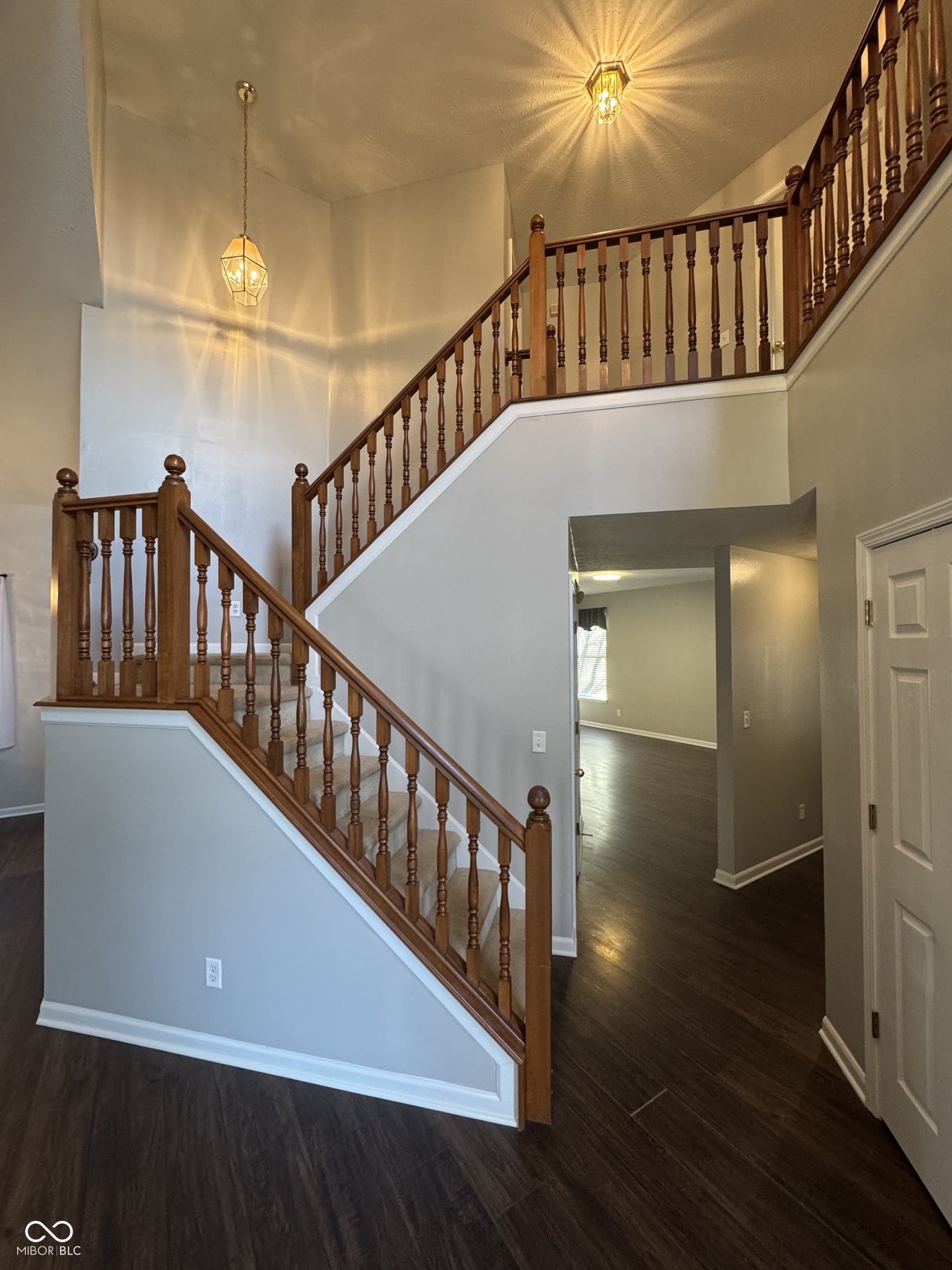 7435 Sycamore Run Drive Indianapolis, IN 46237 - Photo 35 of 38