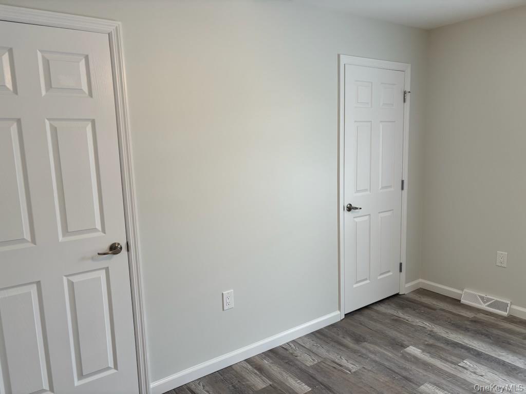 1661 Old Country Road, Unit 539 Riverhead, NY 11901 - Photo 10 of 26 a view of an empty room