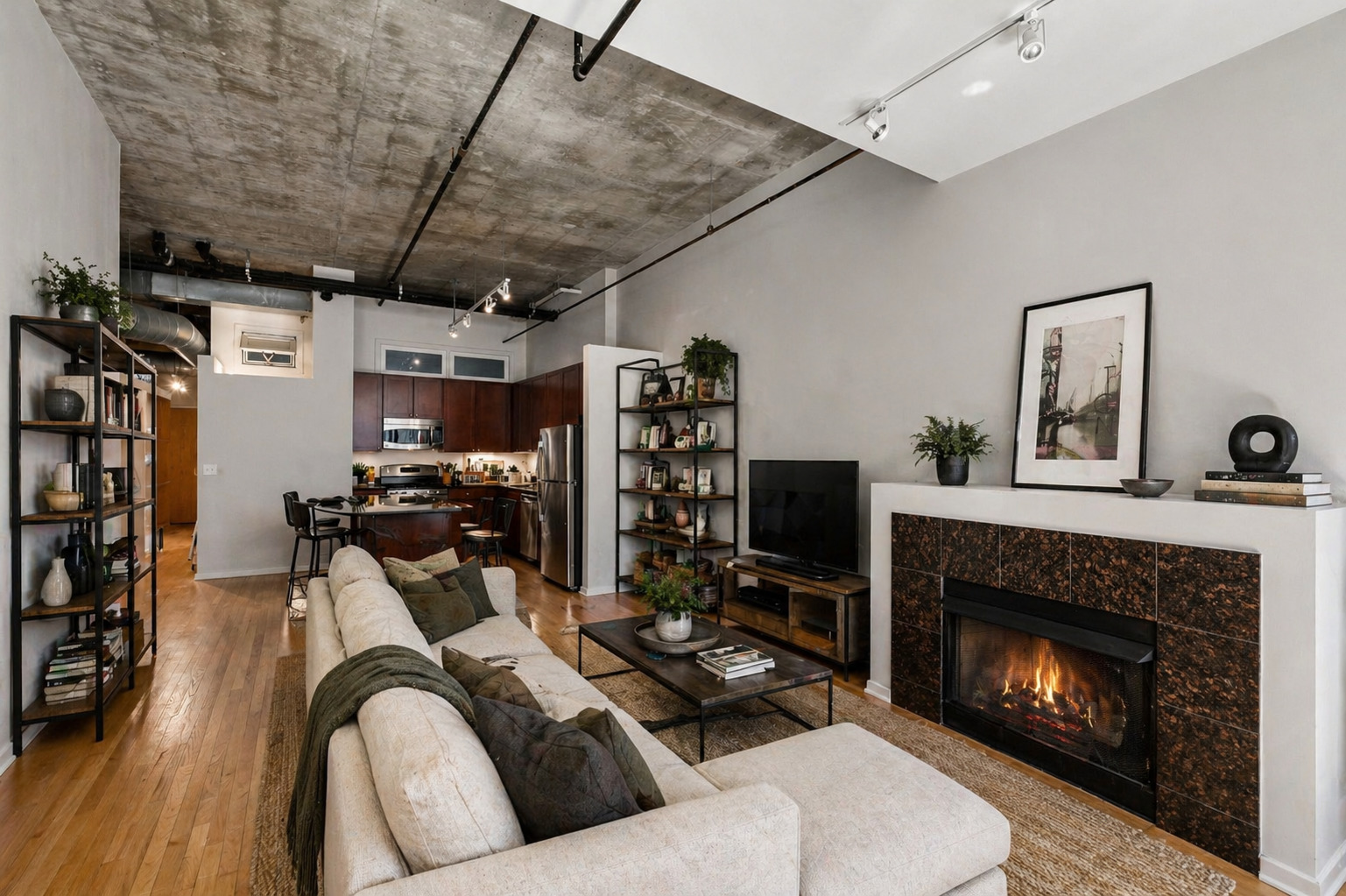 520 South State Street, Unit 1507 Chicago, IL 60605 - Photo 11 of 32
