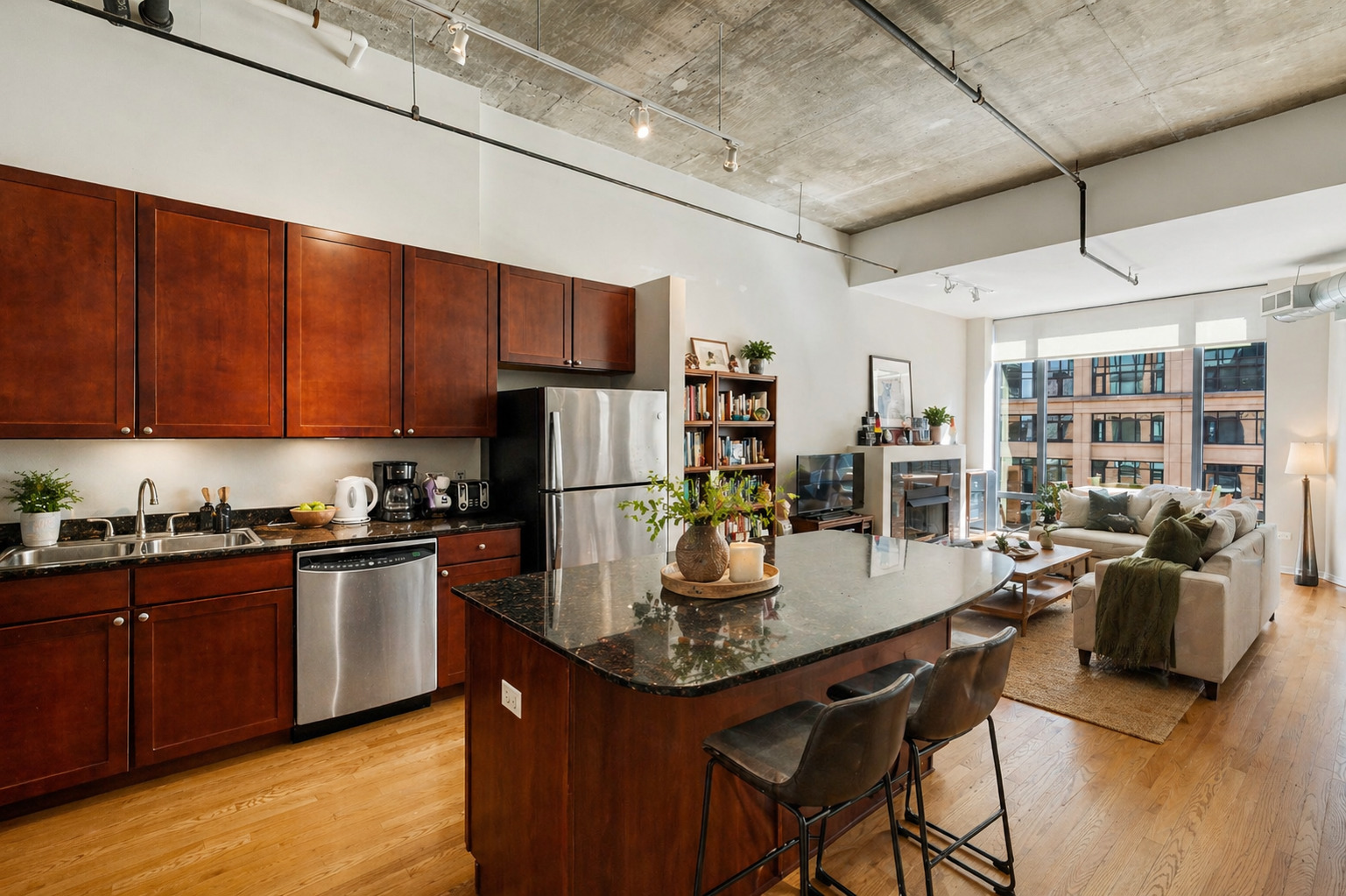 520 South State Street, Unit 1507 Chicago, IL 60605 - Photo 6 of 32