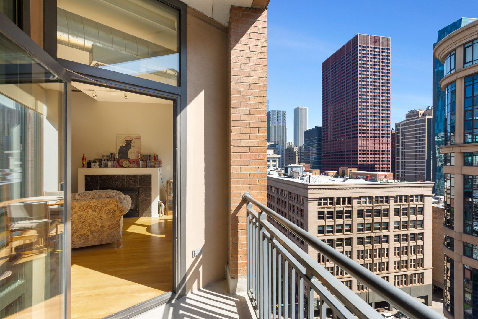 520 South State Street, Unit 1507 Chicago, IL 60605 - Photo 10 of 32