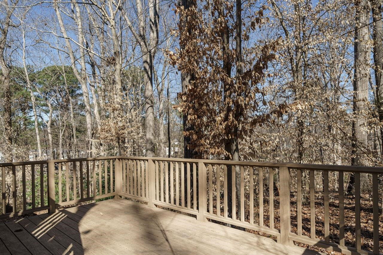 7920 Sutcliffe Drive Raleigh, NC 27613 - Photo 31 of 37 Deck