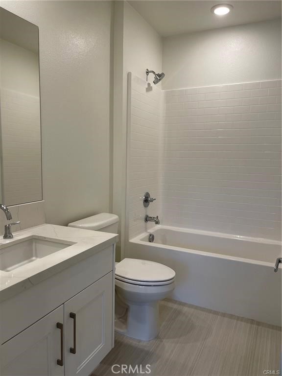 3326 Doheny Way Dana Point, CA 92629 - Photo 25 of 46 a bathroom with a sink a toilet and shower