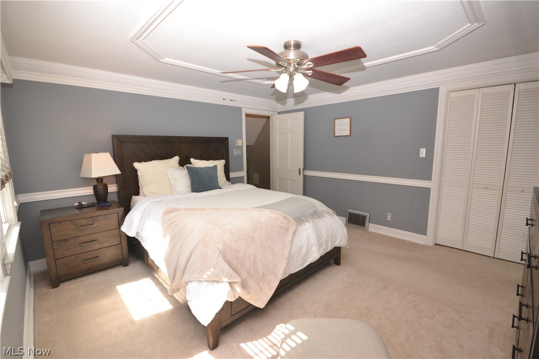 1442 Willshire Road Cleveland, OH 44124 - Photo 11 of 25