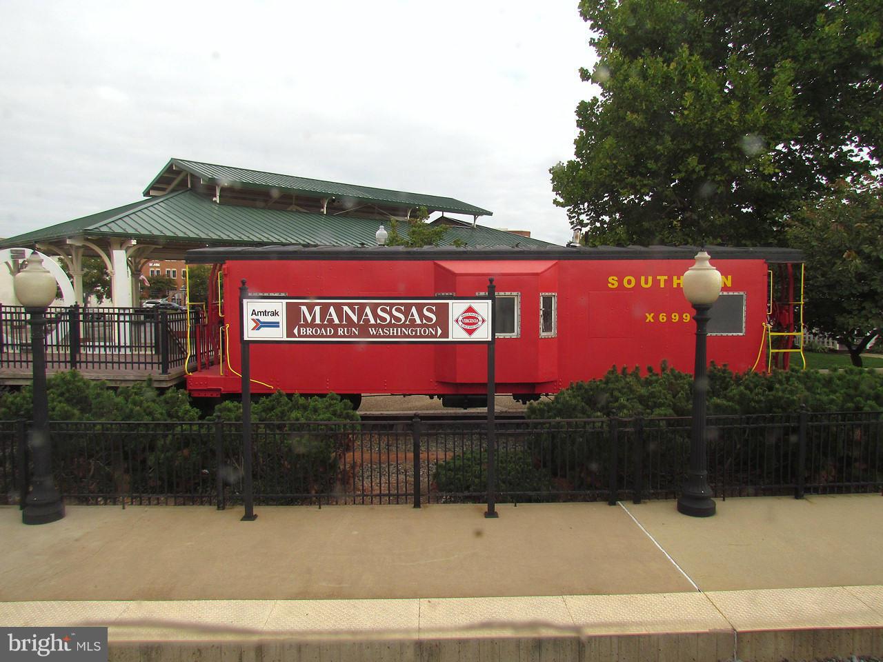 8898 Quarry Road Manassas, VA 20110 - Photo 18 of 23 Community