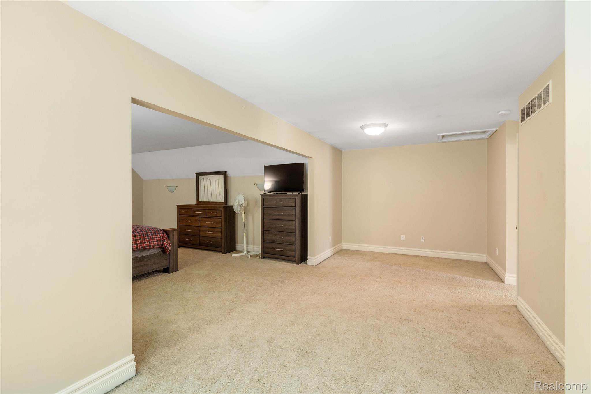 2633 Black Eagle Ridge Howell, MI 48843 - Photo 31 of 39 bedroom /bonus room
