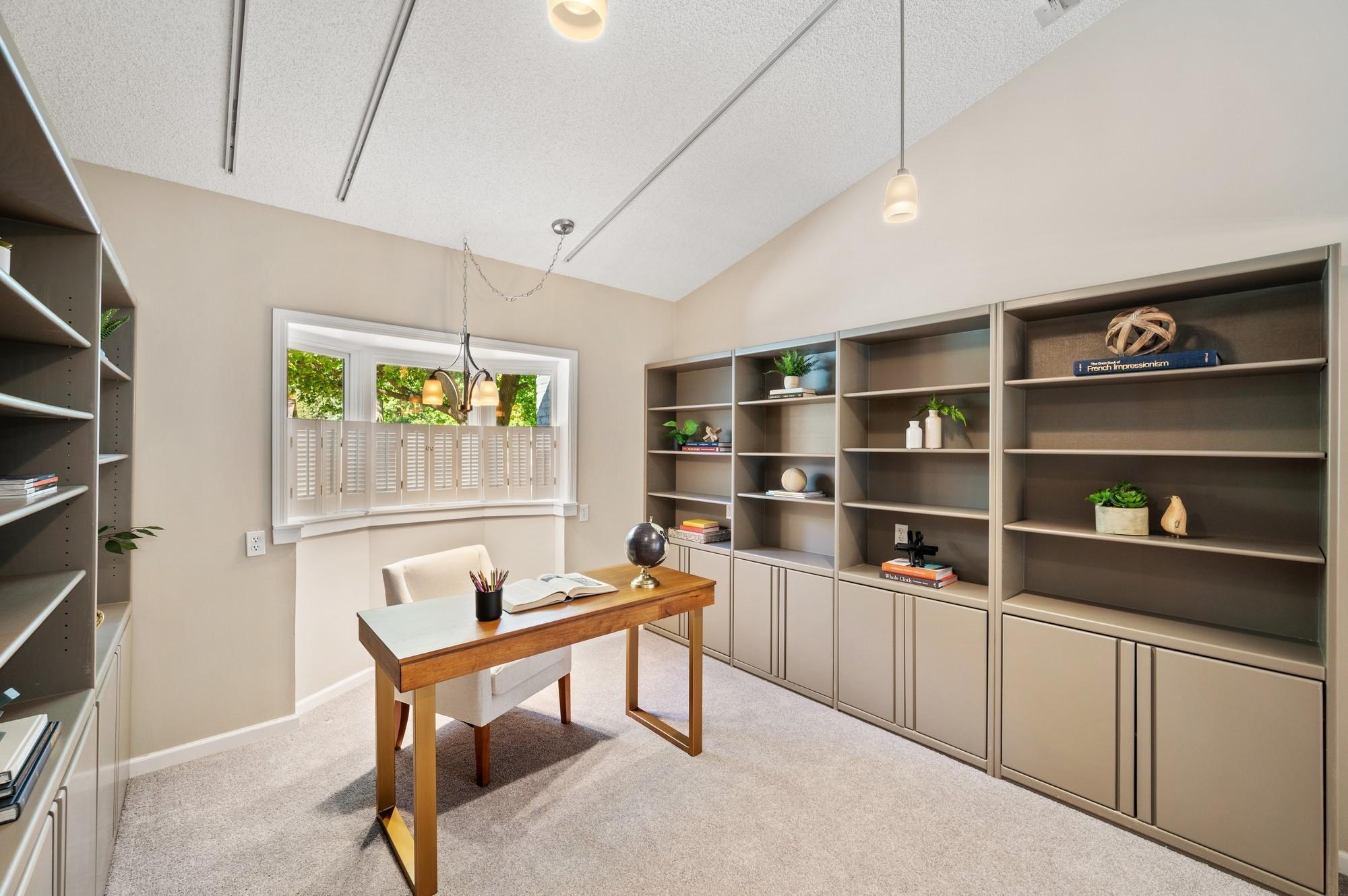 451 Townes Road Minnetonka, MN 55391 - Photo 16 of 39 Gallery Image 16