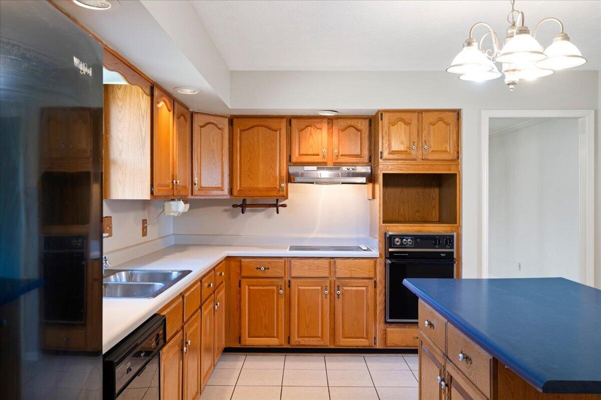 135 Hidden Valley Road Danville, KY 40422 - Photo 14 of 34 19-IVA09759