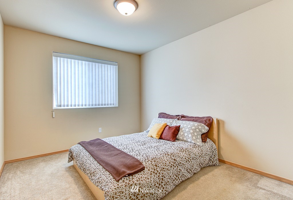 9431 South 196 Place Renton, WA 98055 - Photo 11 of 15
