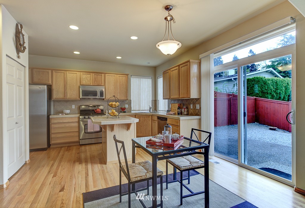 9431 South 196 Place Renton, WA 98055 - Photo 3 of 15