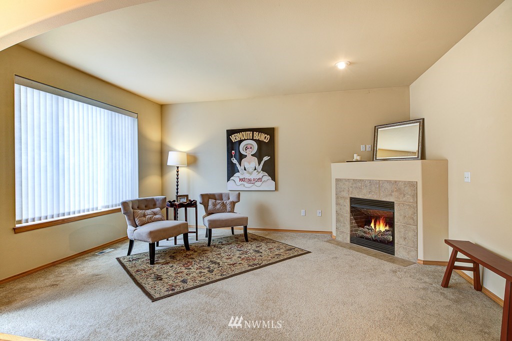9431 South 196 Place Renton, WA 98055 - Photo 5 of 15