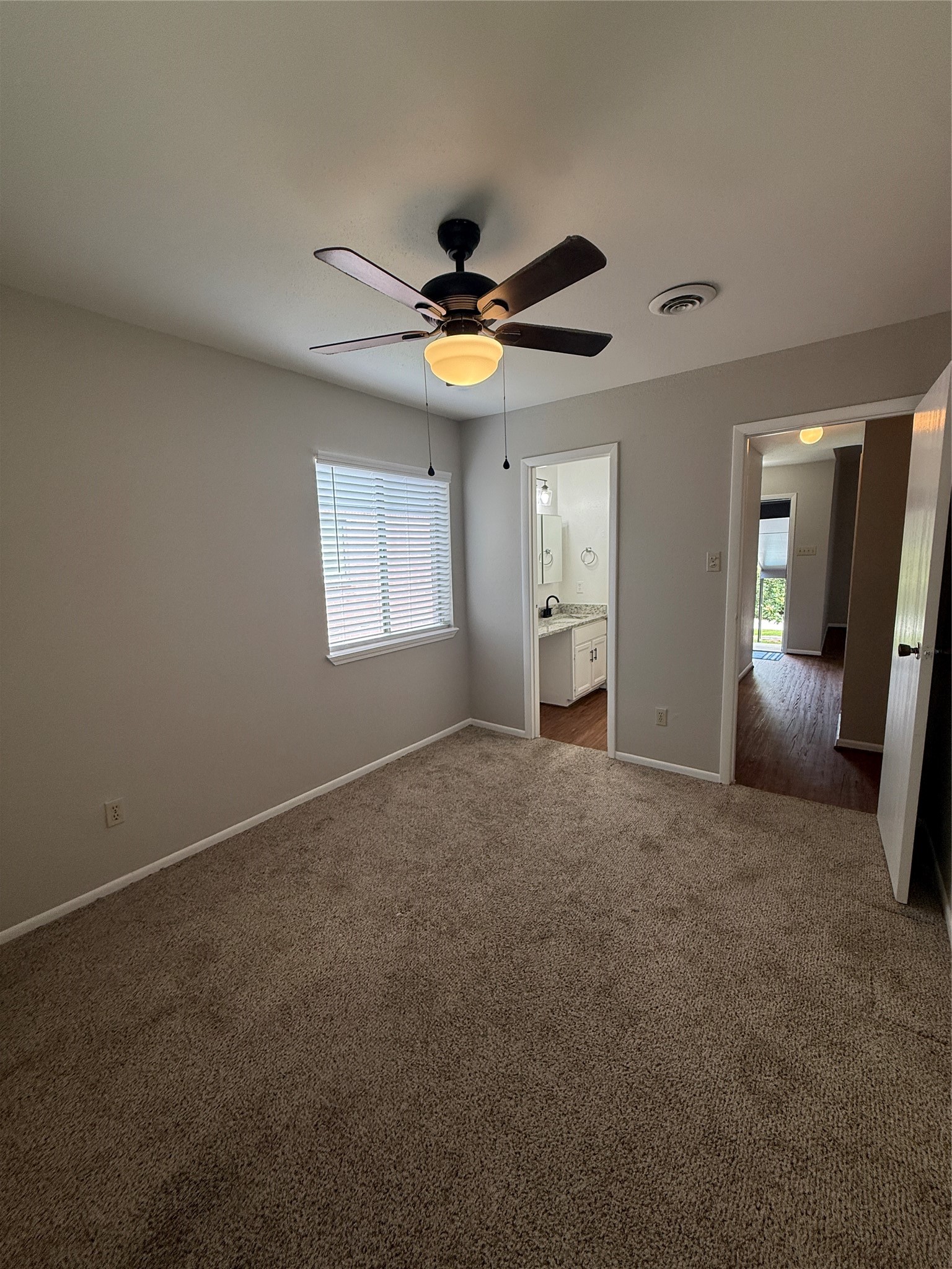 923 Carrell Street, Unit D Tomball, TX 77375 - Photo 10 of 19