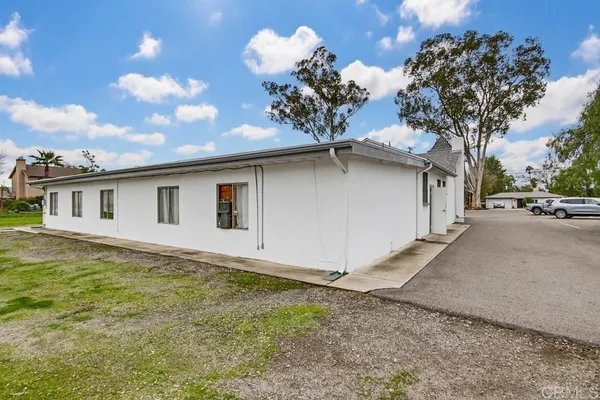 $1,525,000 | 530 11th Street, Ramona, CA 92065