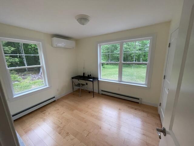 35 North Village Road Wells, ME 04090 - Photo 16 of 23 359