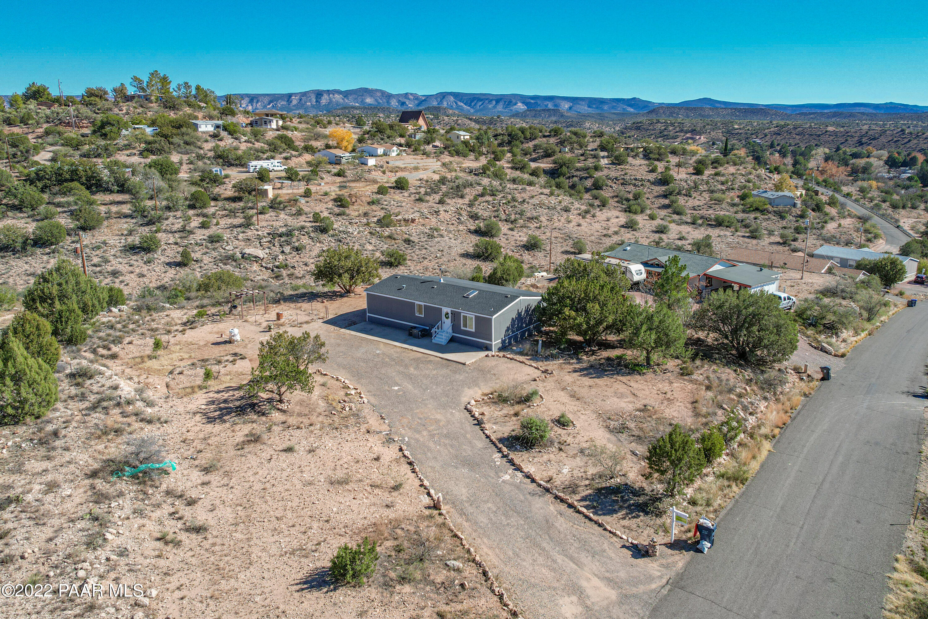 4515 Quail Hollow Road Rimrock, AZ 86335 - Photo 30 of 33 an aerial view of residential houses with outdoor space