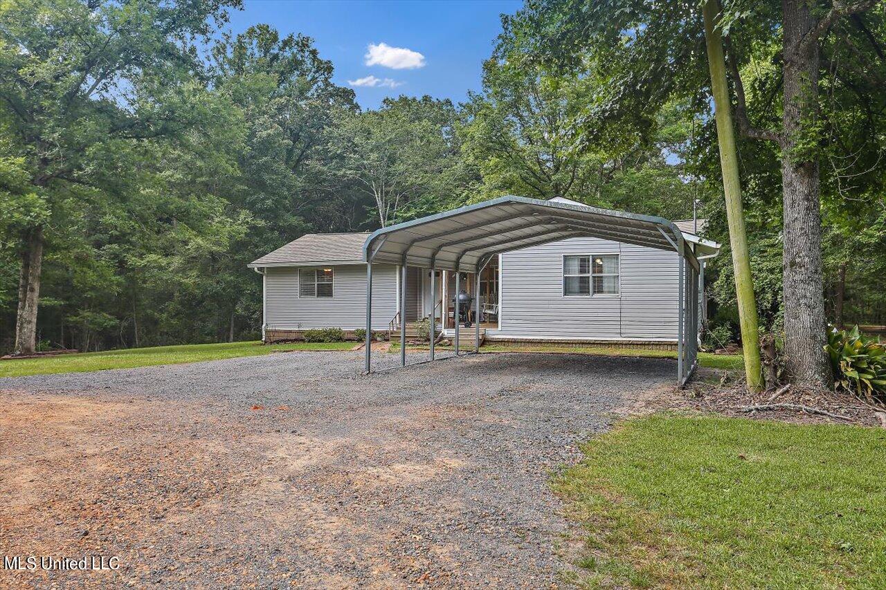 344 Gulde Road Brandon, MS 39042 - Photo 2 of 26 02-344 Gulde Rd