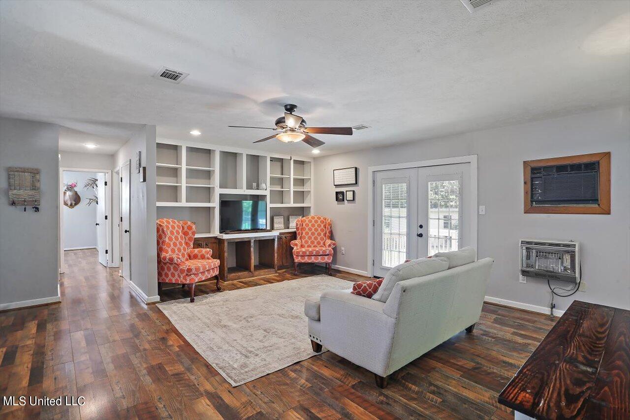 344 Gulde Road Brandon, MS 39042 - Photo 8 of 26 08-344 Gulde Rd