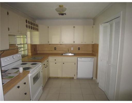 324 Davis Road Palm Springs, FL 33461 - Photo 11 of 12 Additional Photo