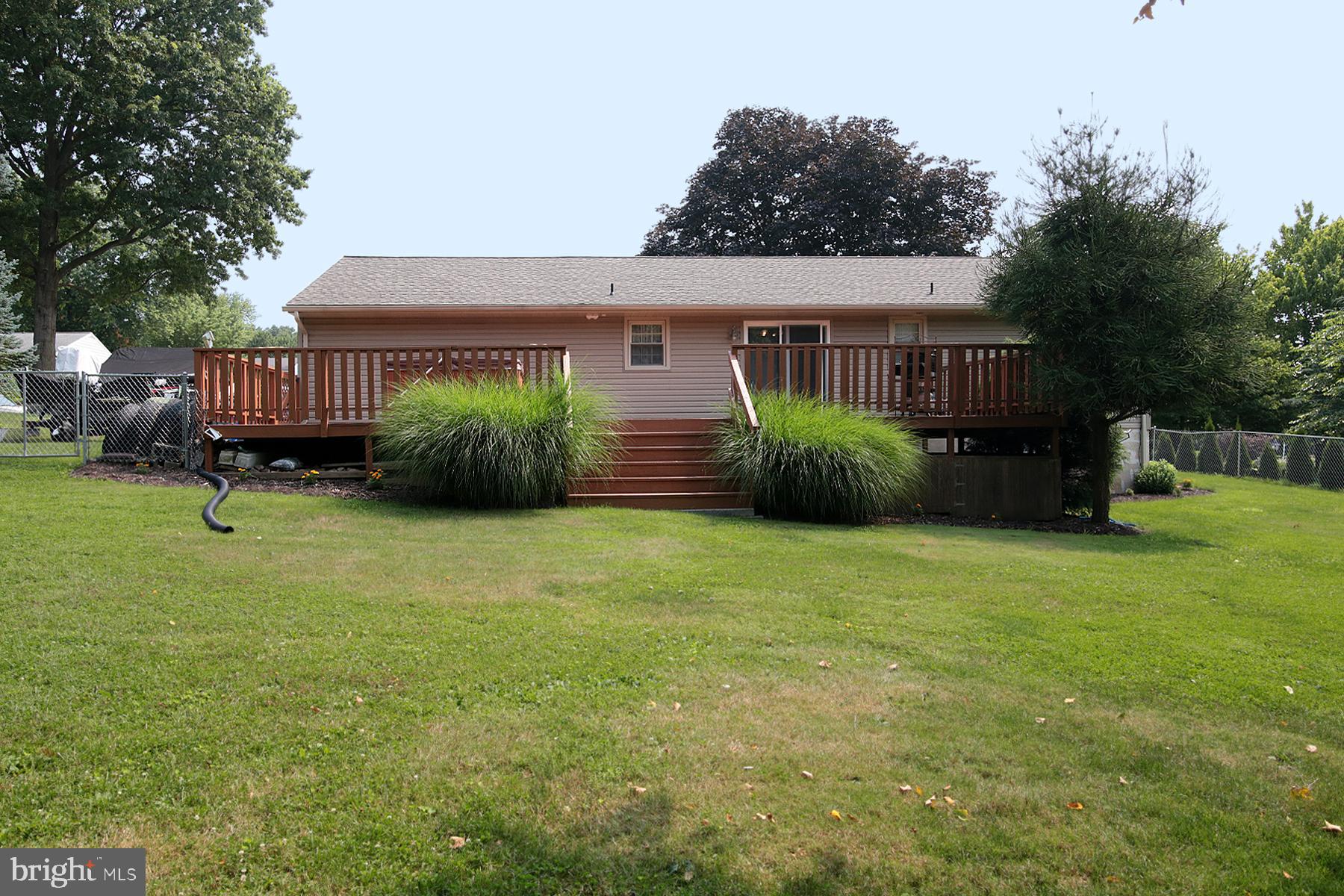 1387 Ridge Road Lebanon, PA 17046 - Photo 4 of 38 Gallery Image 4