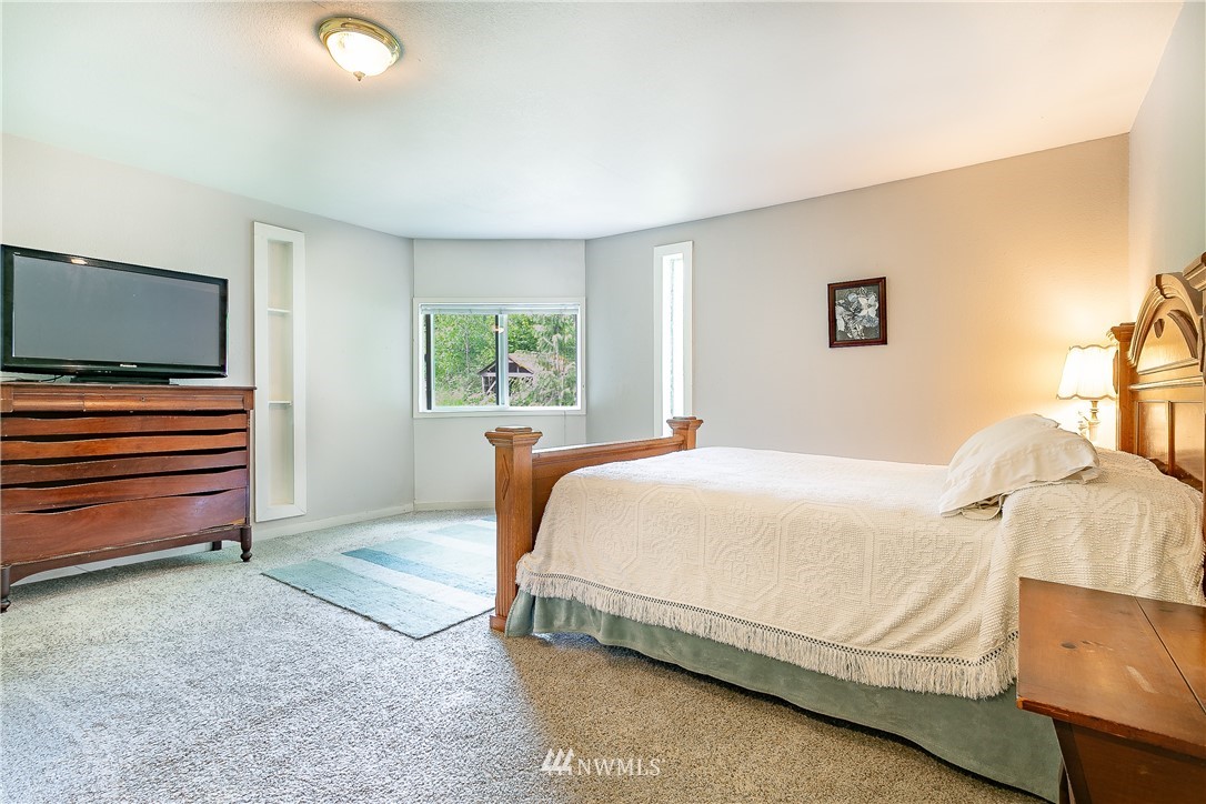 6437 Little Big Horn Road Maple Falls, WA 98266 - Photo 13 of 31 Gallery Image 13