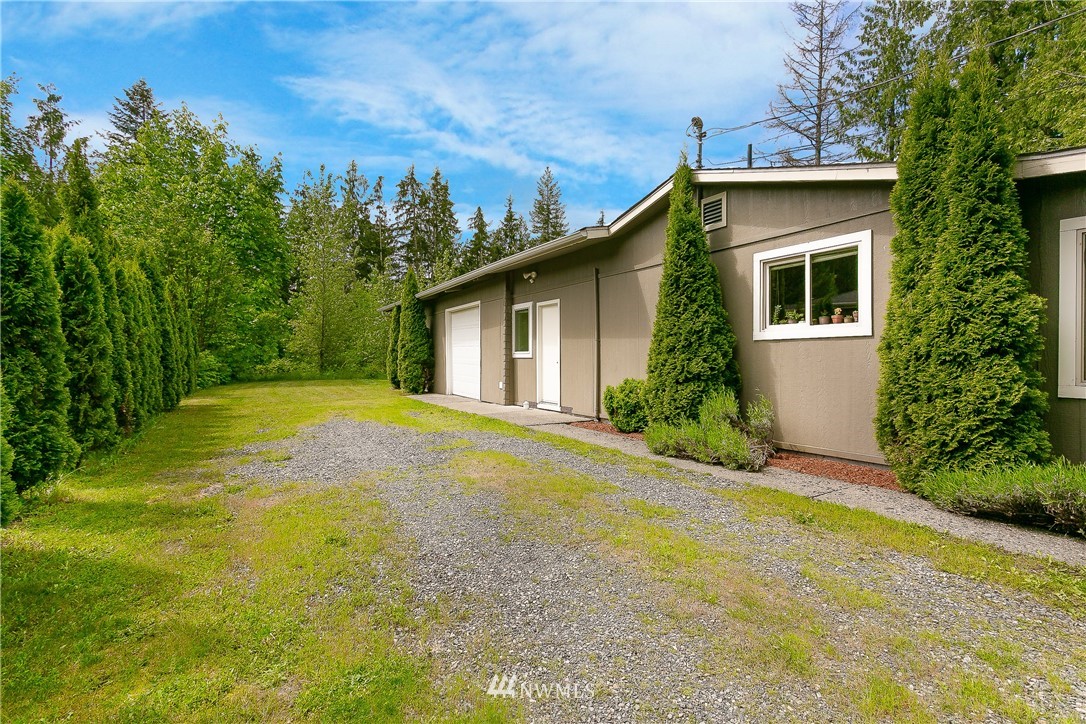 6437 Little Big Horn Road Maple Falls, WA 98266 - Photo 25 of 31 Gallery Image 25