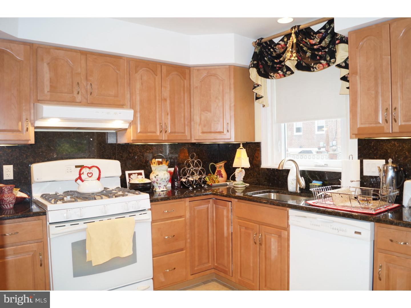 900 Murdoch Road Philadelphia, PA 19150 - Photo 6 of 19 Gallery Image 6