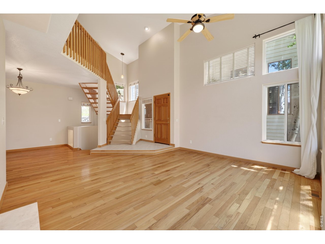 667 Trailside Road Golden, CO 80401 - Photo 7 of 46 Spacious Living Room with Abundant Natural Light