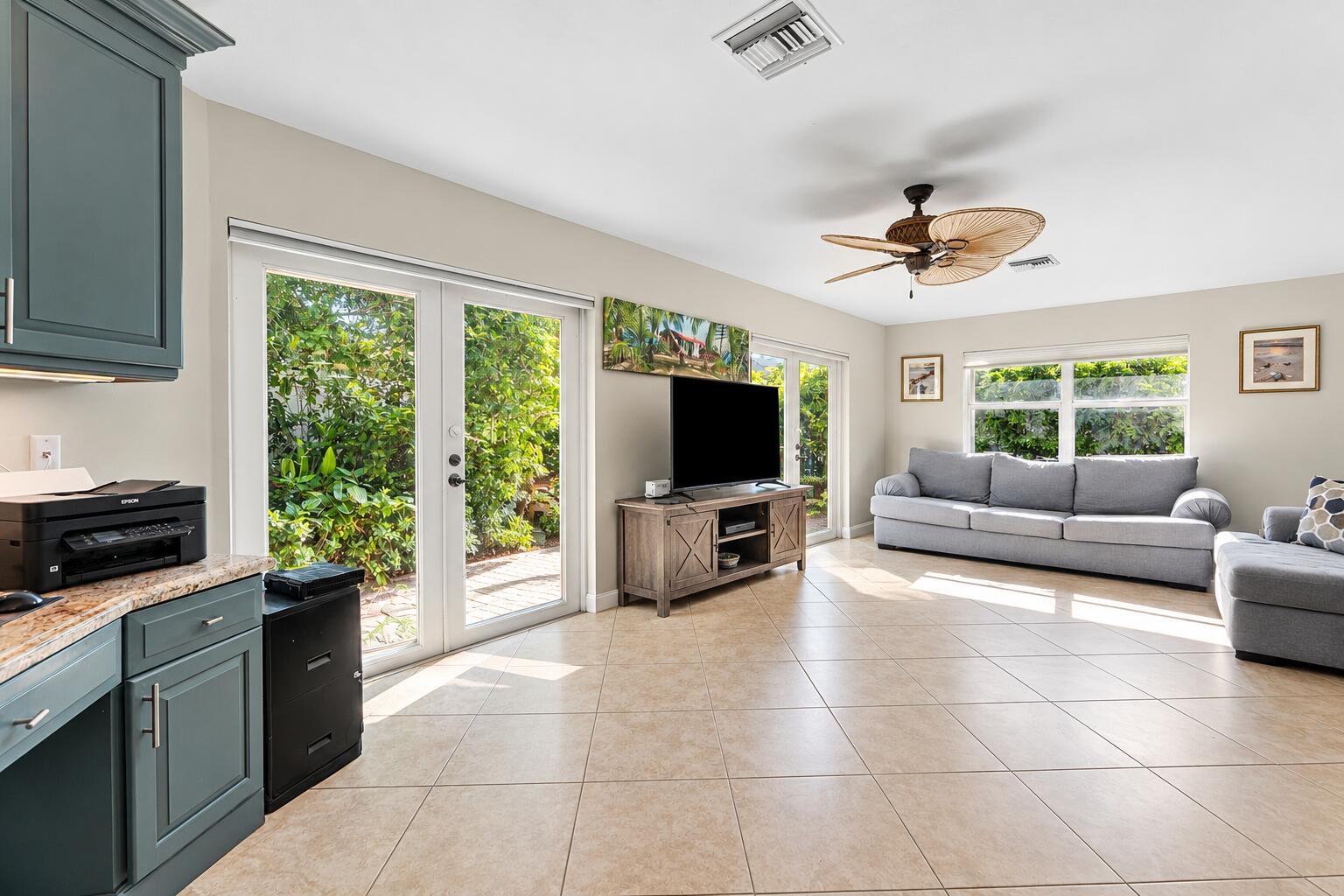491 Neptune Road Juno Beach, FL 33408 - Photo 8 of 30 F340F349-12F9-42B9-A6CC-0E5340BDD46C