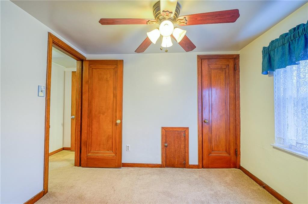 33 Kennedy Lane McKees Rocks, PA 15136 - Photo 13 of 19 a view of livingroom with window