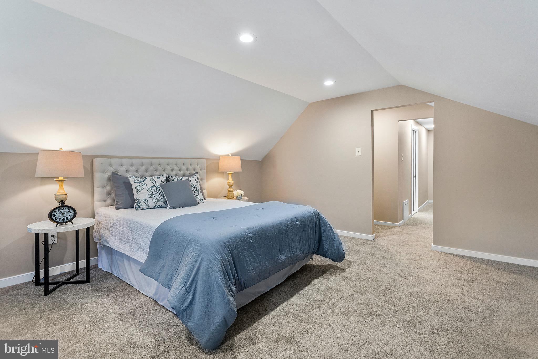 430 North Rolling Road Springfield, PA 19064 - Photo 11 of 30