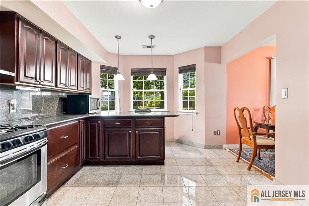 98 Orion Road Piscataway, NJ 08854 - Photo 11 of 32 Gallery Image 11